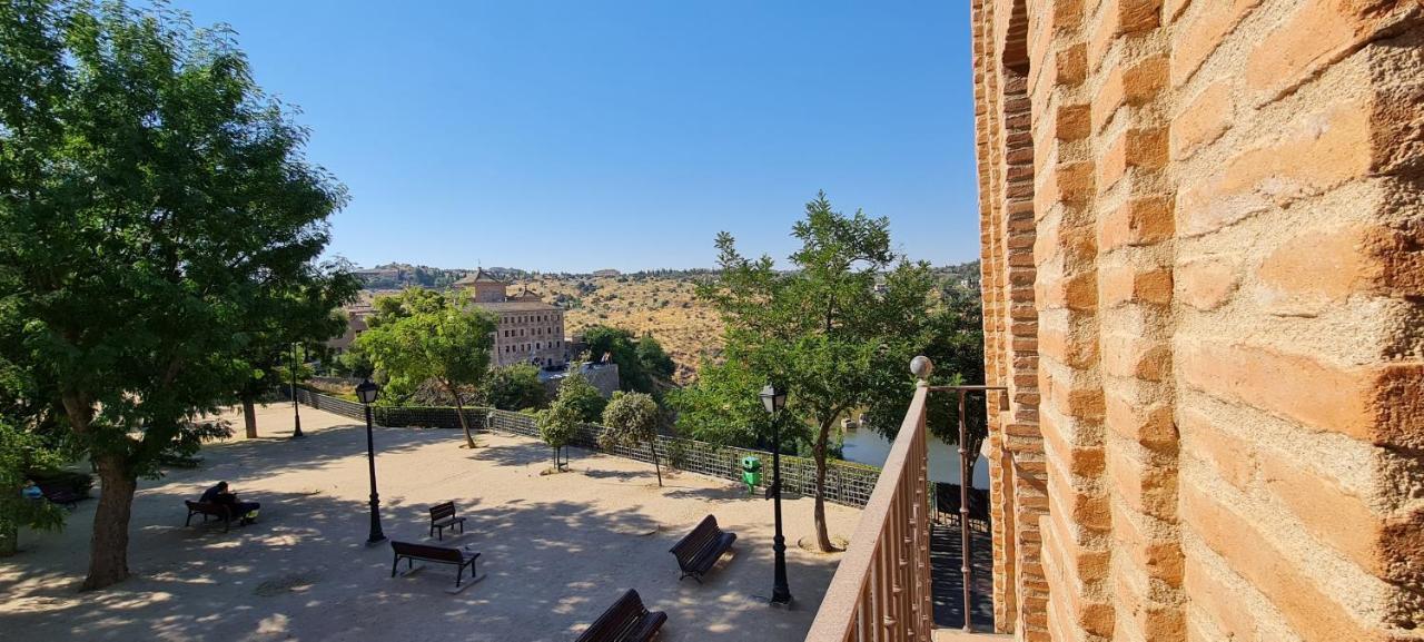 Apartamentos Mirador Del Transito Toledo Exterior photo